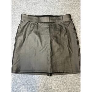 TORRID Black Vegan Leather Mini Skirt Size 1 (14/16) Plus Size
